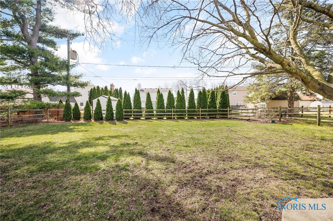 6645 Santo Lane, Maumee, Ohio image 35