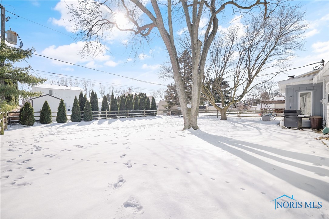 6645 Santo Lane, Maumee, Ohio image 36
