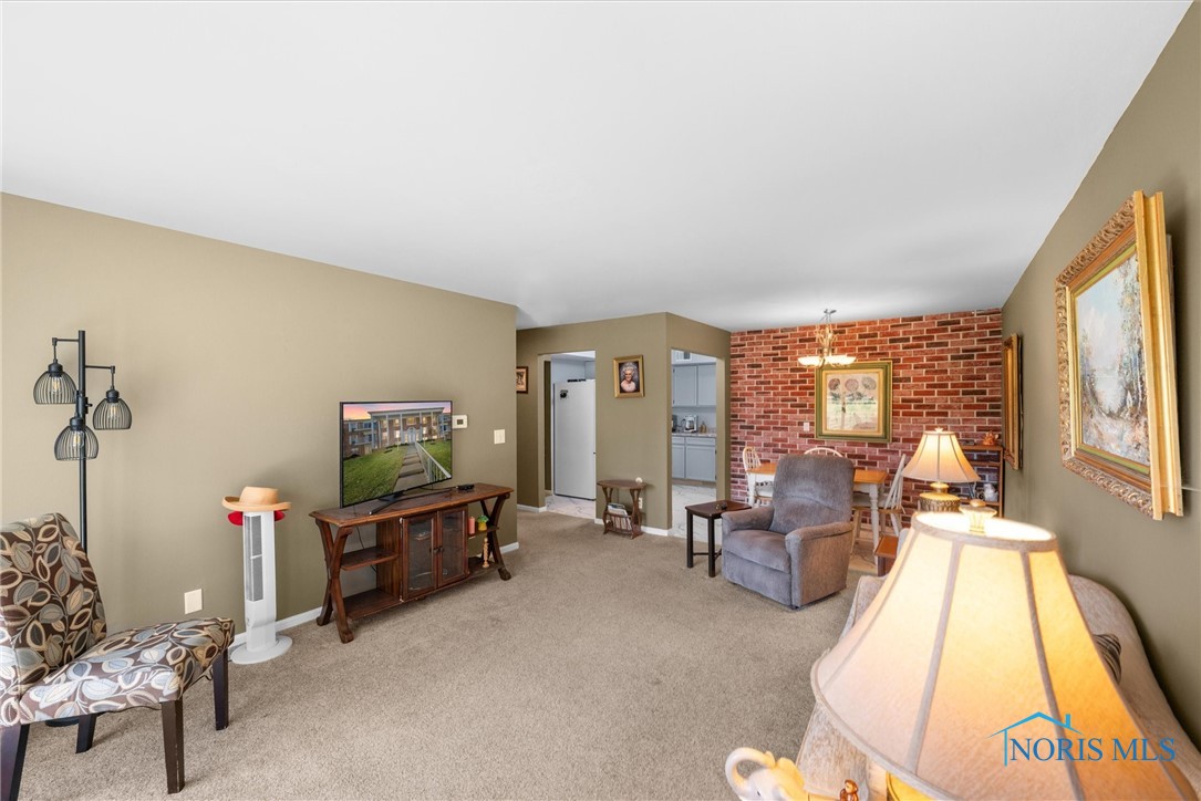 5679 Monroe Street #913, Sylvania, Ohio image 11