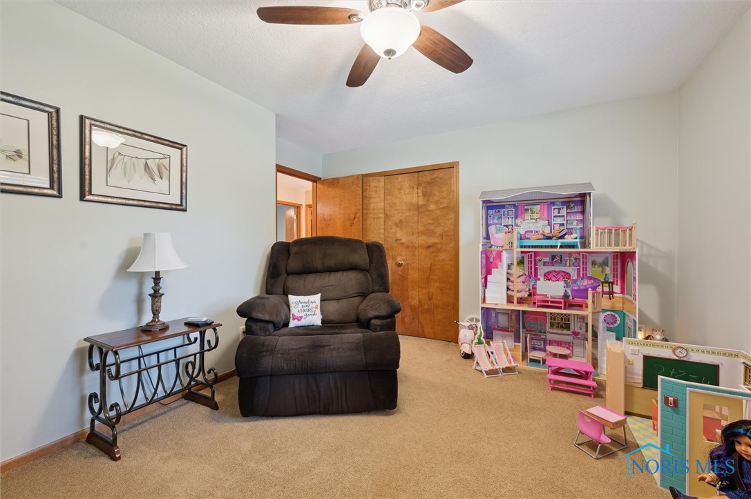 1949 Pinedale Drive, Toledo, Ohio image 29