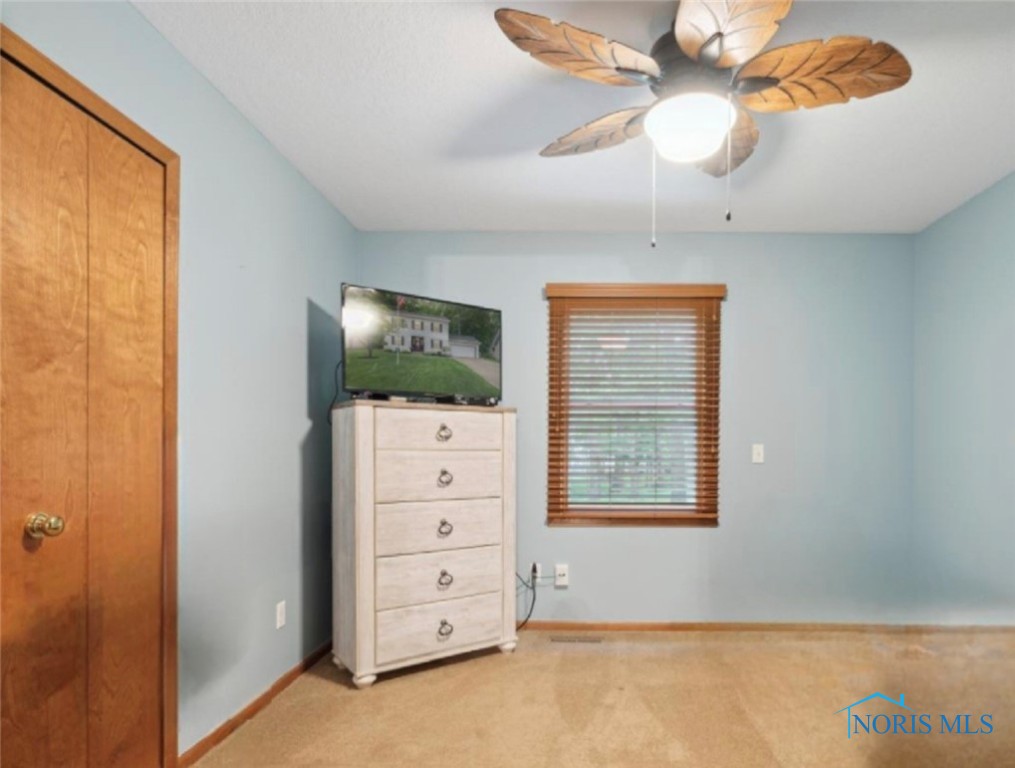 1949 Pinedale Drive, Toledo, Ohio image 27