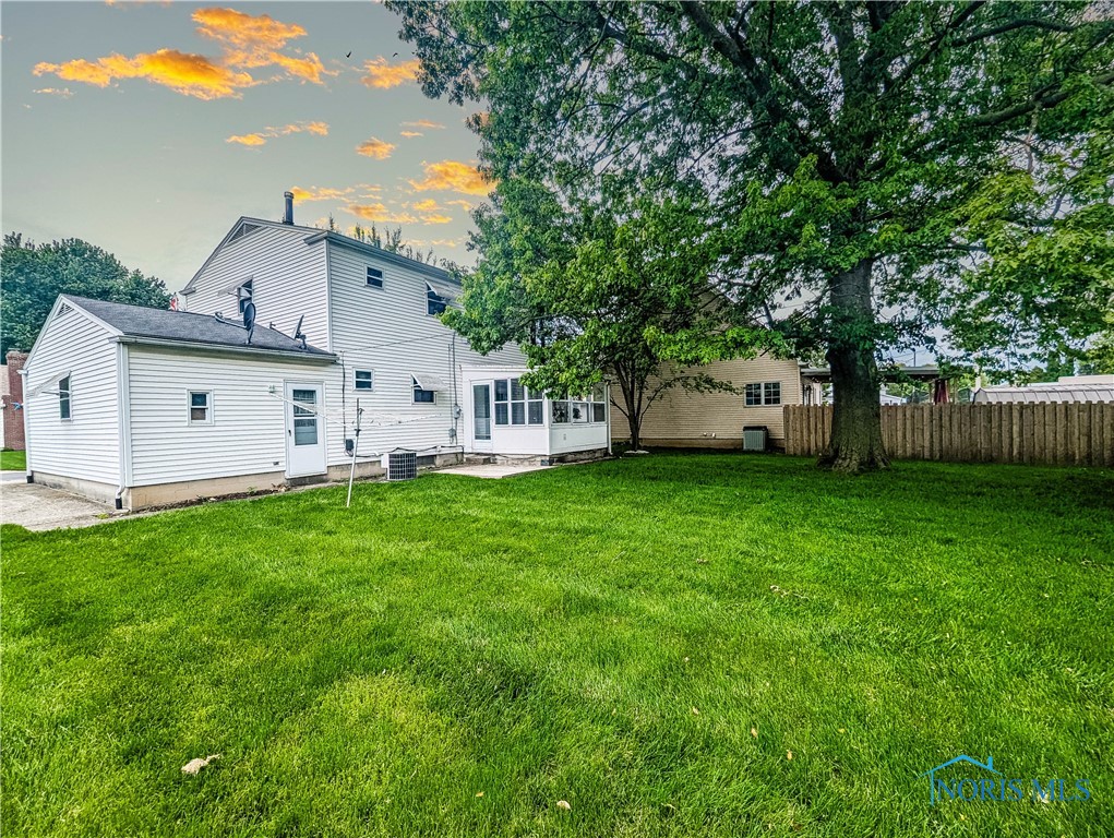 1006 Leonard Court, Fostoria, Ohio image 22
