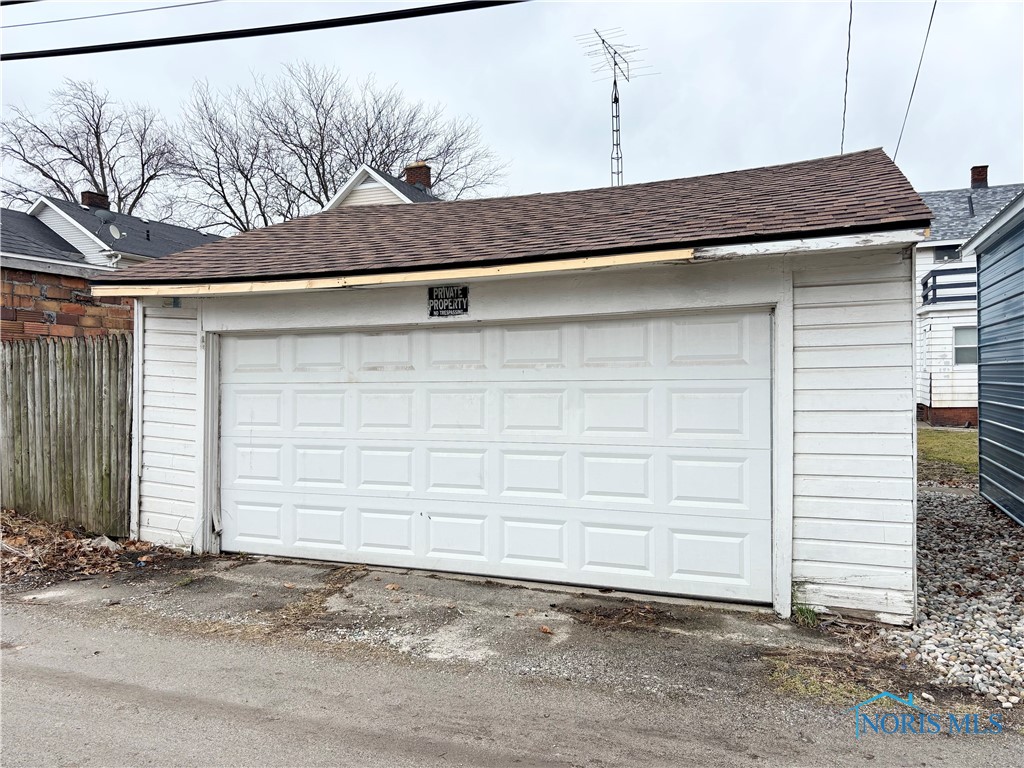 135 Essex Street, Toledo, Ohio image 2
