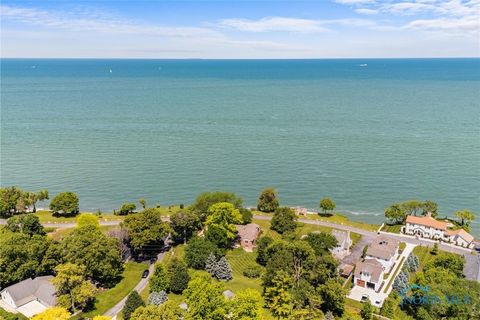 Tiny photo for 4520 E Cliff Road, Port Clinton, OH 43452 (MLS # 6136396)