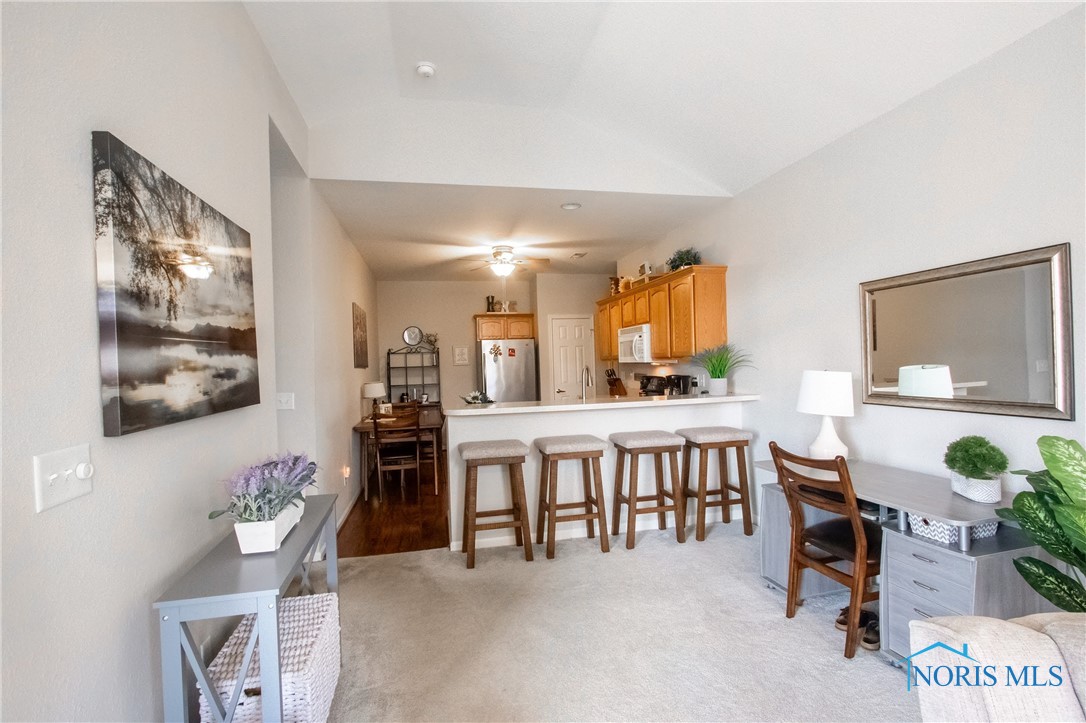 6109 Quarrys Edge Lane, Sylvania, Ohio image 8