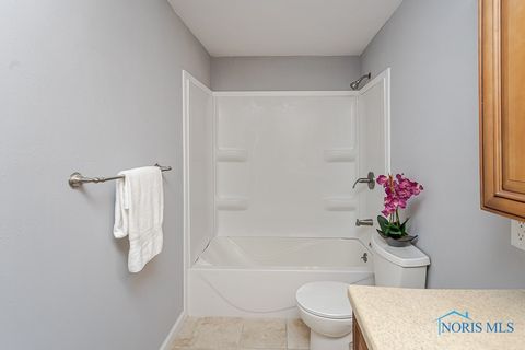 Tiny photo for 5457 Thornbrook Trail, Toledo, OH 43611 (MLS # 6136166)