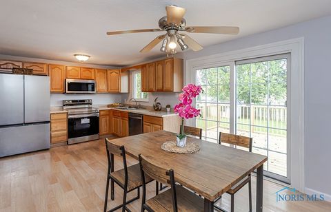 Tiny photo for 5457 Thornbrook Trail, Toledo, OH 43611 (MLS # 6136166)