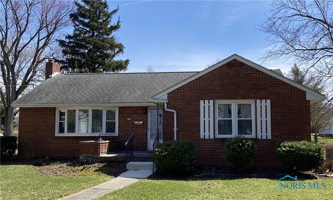 427 S Jackson Street, Bluffton, Ohio image 1