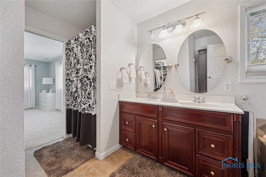 3826 N Mccord Road, Toledo, Ohio image 23
