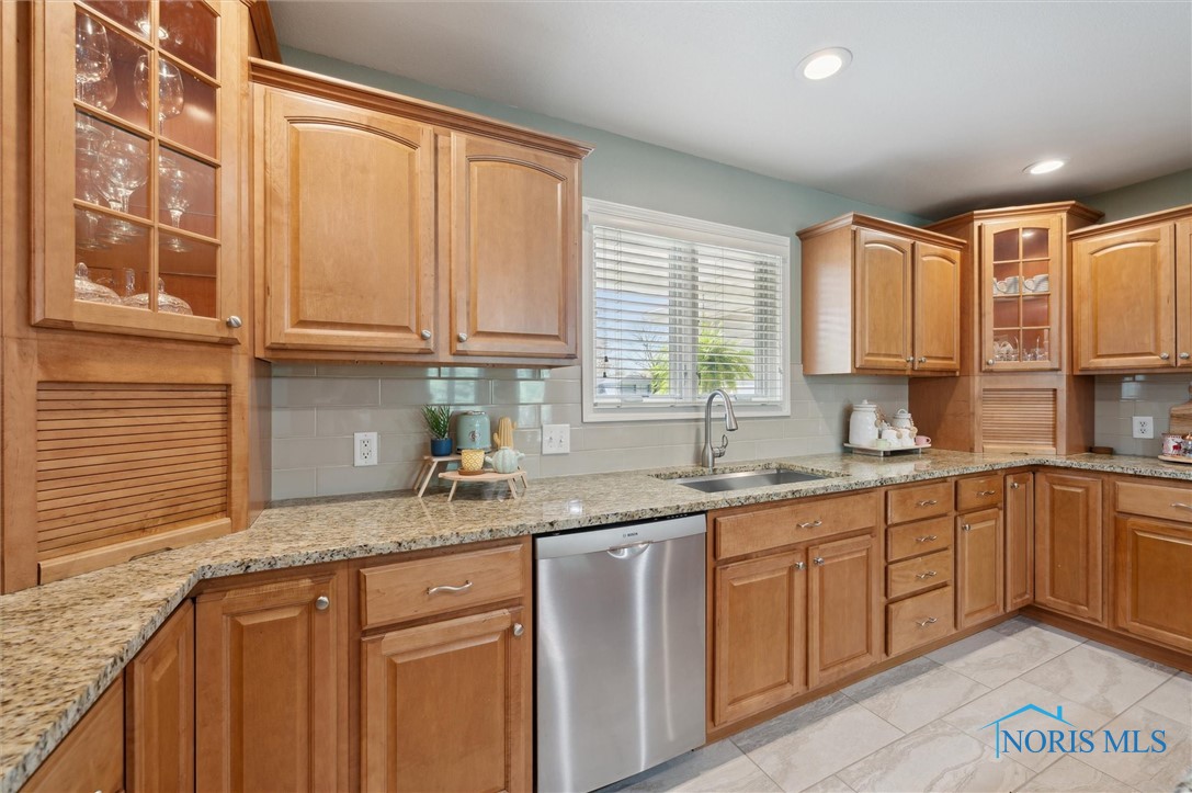 3826 N Mccord Road, Toledo, Ohio image 11