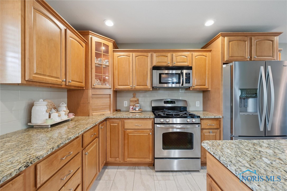 3826 N Mccord Road, Toledo, Ohio image 12