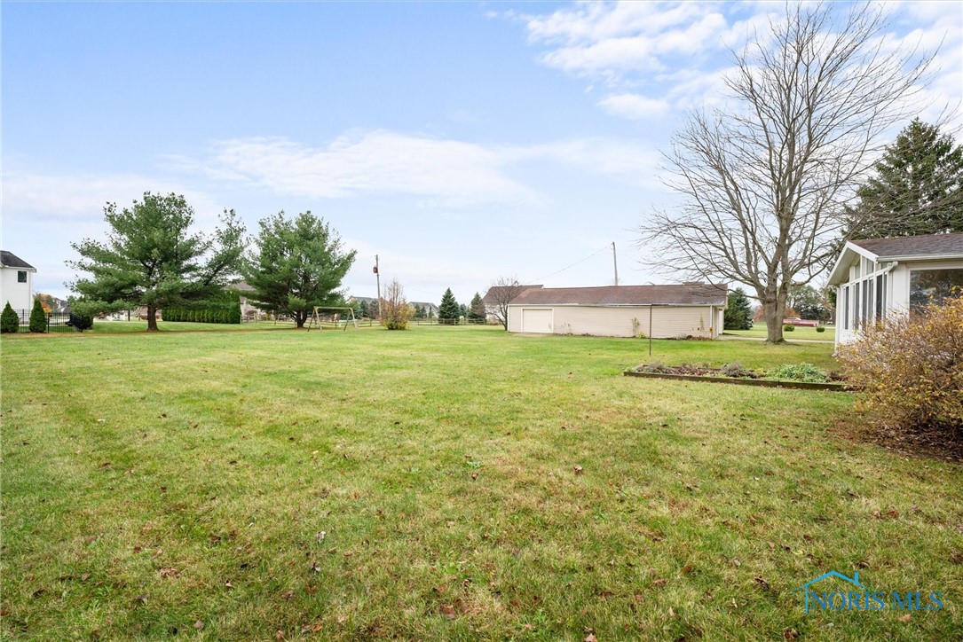 9135 Brint Road, Sylvania, Ohio image 36