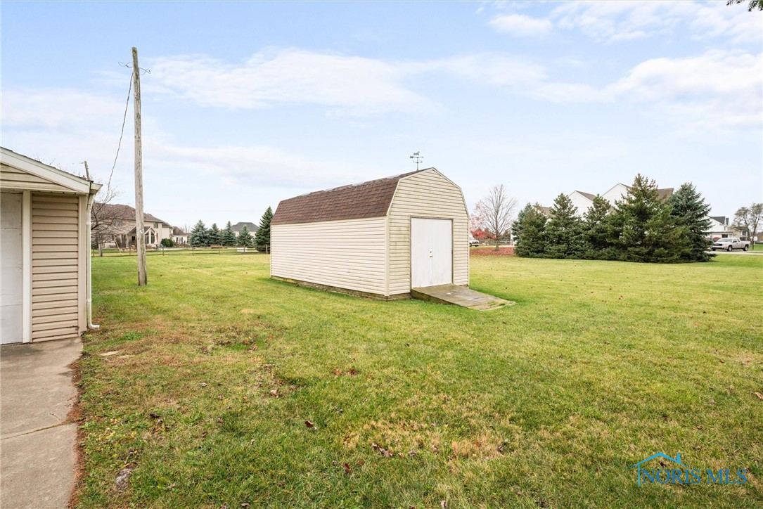 9135 Brint Road, Sylvania, Ohio image 31