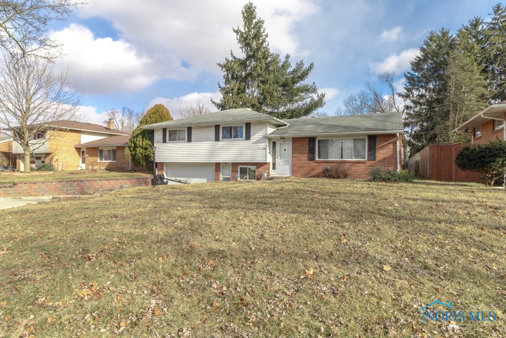 5442 Yermo Drive, Toledo, Ohio image 2