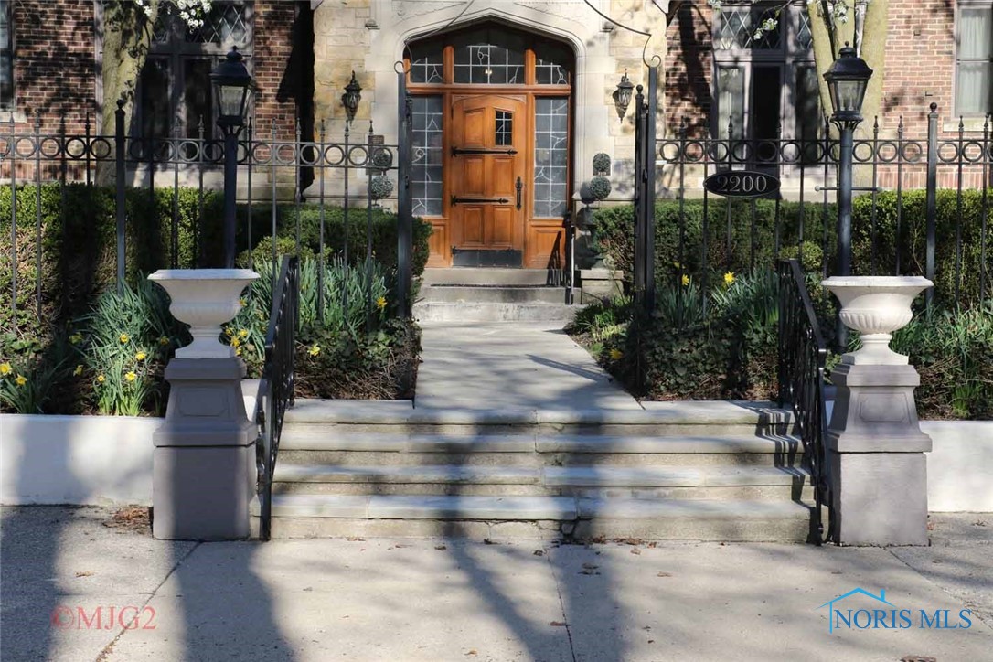 2200 Scottwood Avenue #201, Toledo, Ohio image 1
