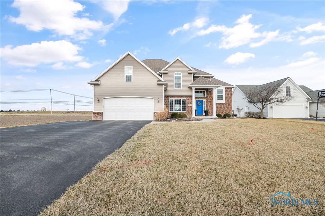 26229 Windy Trace Drive, Perrysburg, Ohio image 1