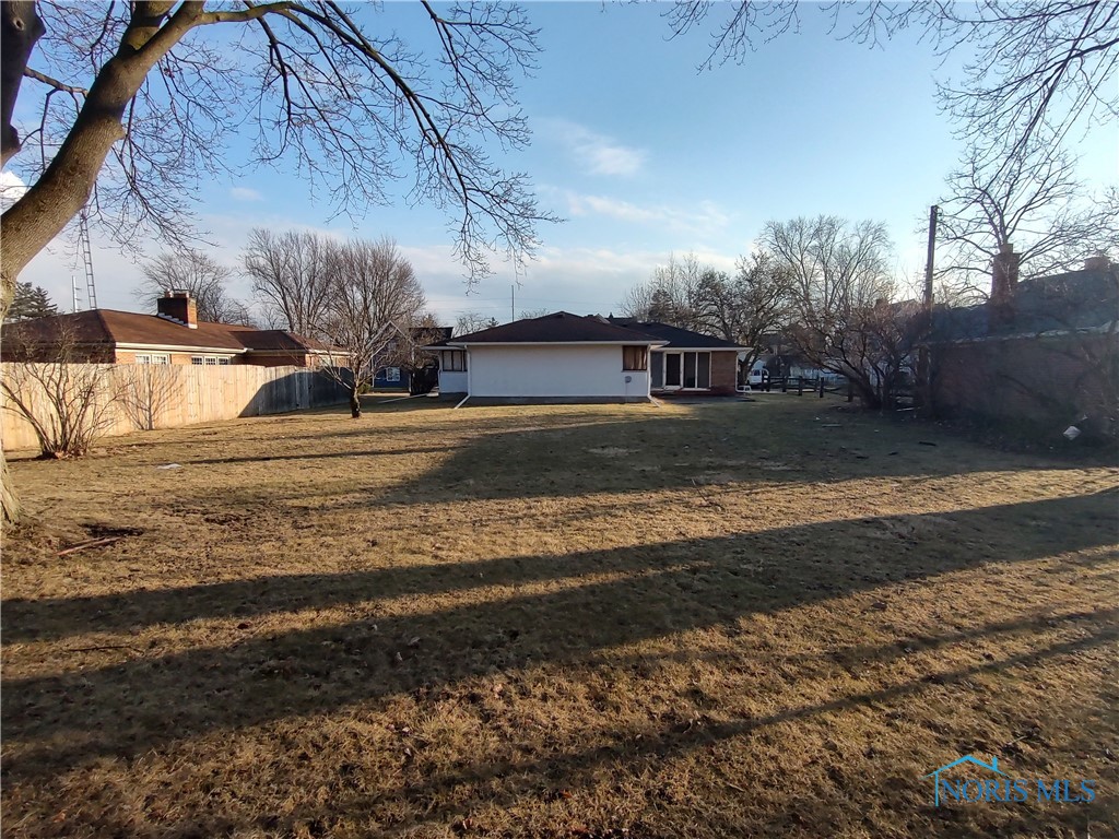 403 Maplewood Avenue, Delta, Ohio image 15