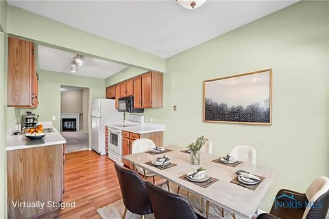 Tiny photo for 54 Homestead Place #54, Maumee, OH 43537 (MLS # 6136608)