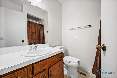 Tiny photo for 54 Homestead Place #54, Maumee, OH 43537 (MLS # 6136608)