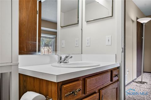 Tiny photo for 54 Homestead Place #54, Maumee, OH 43537 (MLS # 6136608)