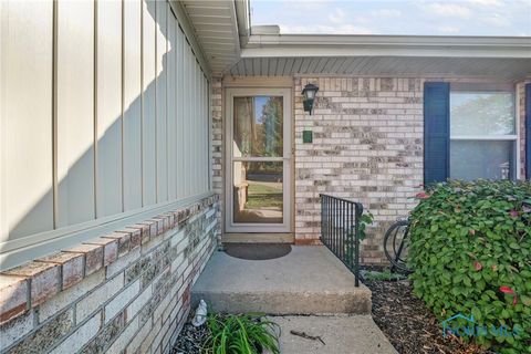 Tiny photo for 54 Homestead Place #54, Maumee, OH 43537 (MLS # 6136608)