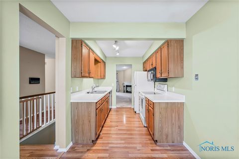 Tiny photo for 54 Homestead Place #54, Maumee, OH 43537 (MLS # 6136608)
