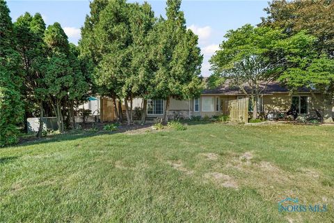 Tiny photo for 54 Homestead Place #54, Maumee, OH 43537 (MLS # 6136608)