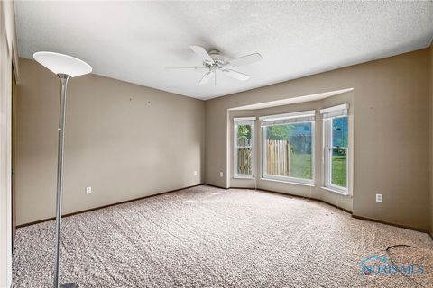 Tiny photo for 54 Homestead Place #54, Maumee, OH 43537 (MLS # 6136608)