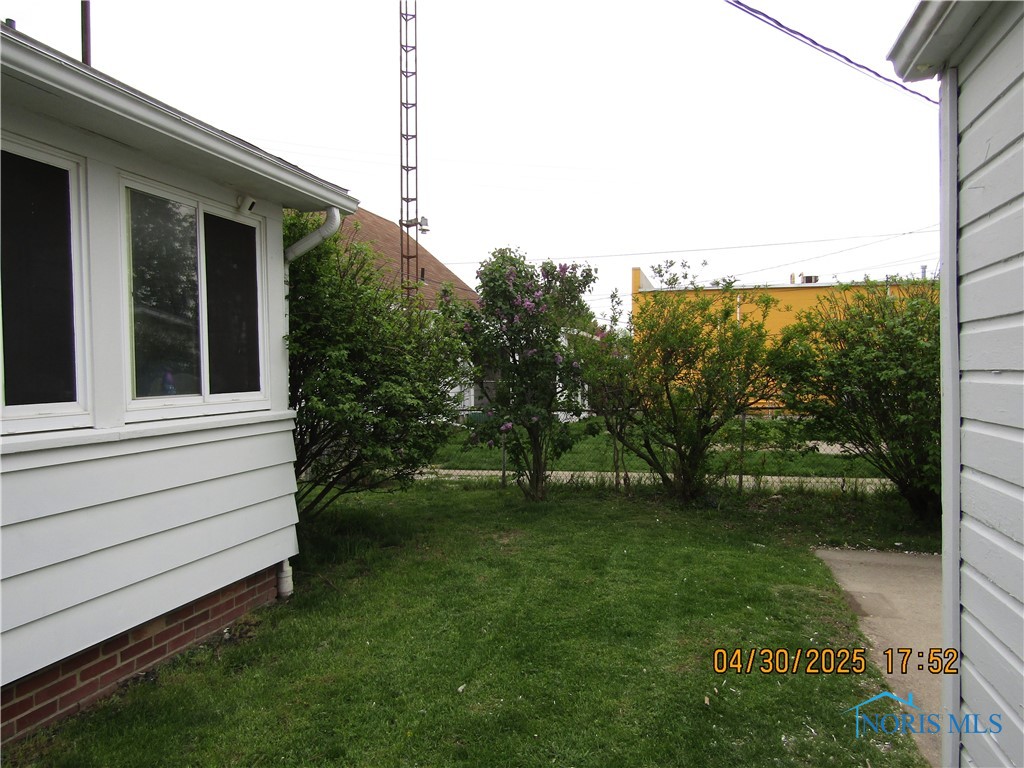 4141 Douglas Road, Toledo, Ohio image 6