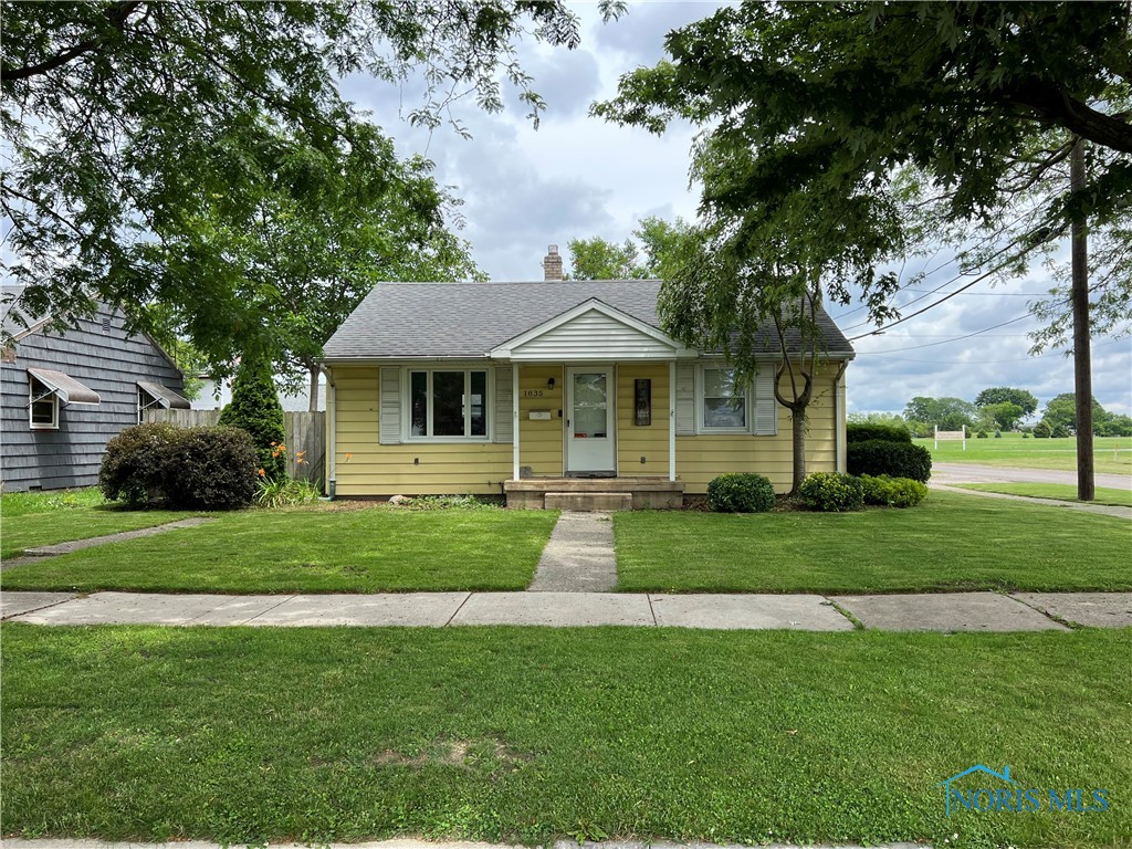 View Toledo, OH 43605 house