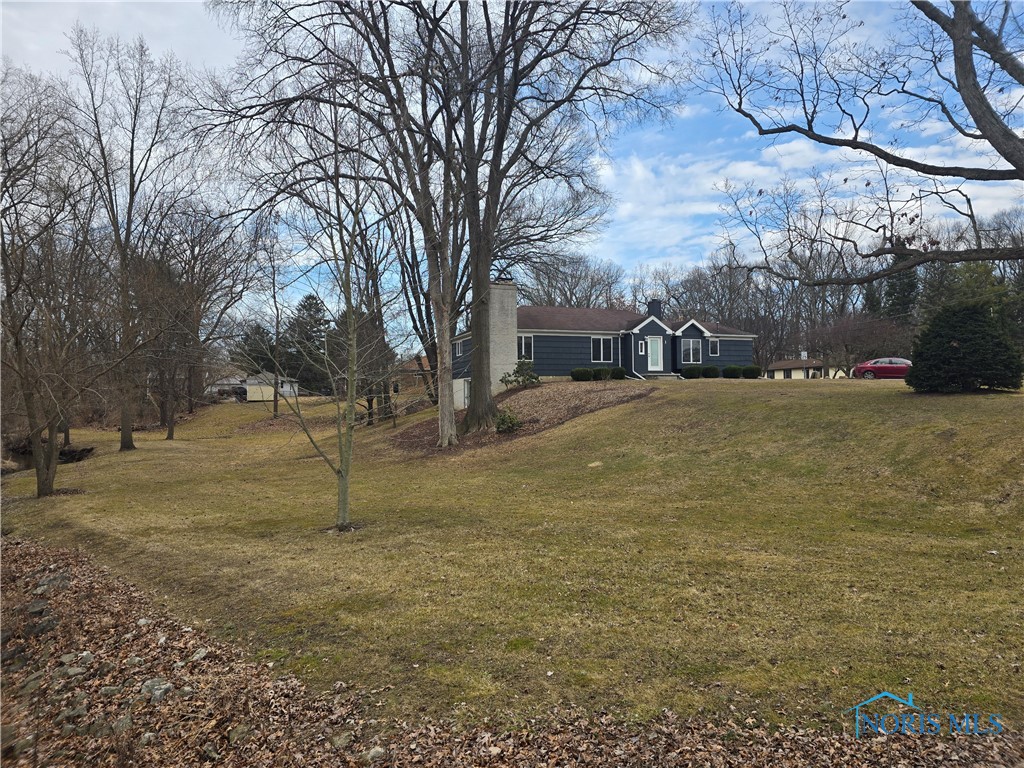 1915 Albon Road, Holland, Ohio image 3