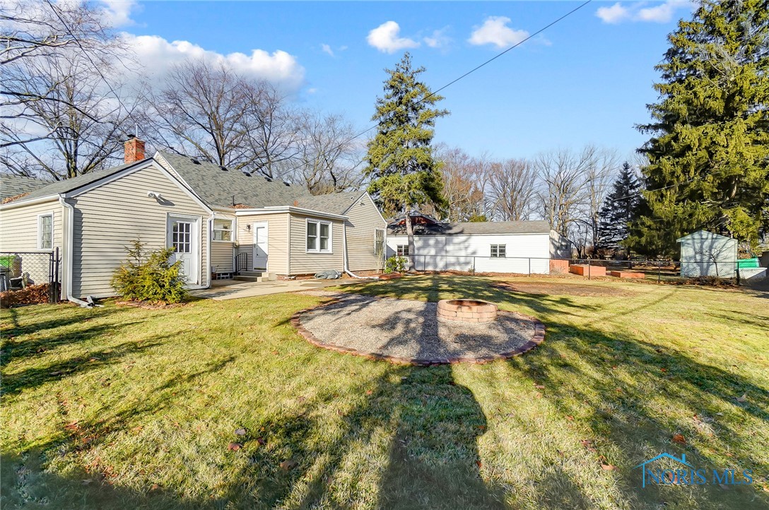 746 E Carisbrook Drive, Maumee, Ohio image 45