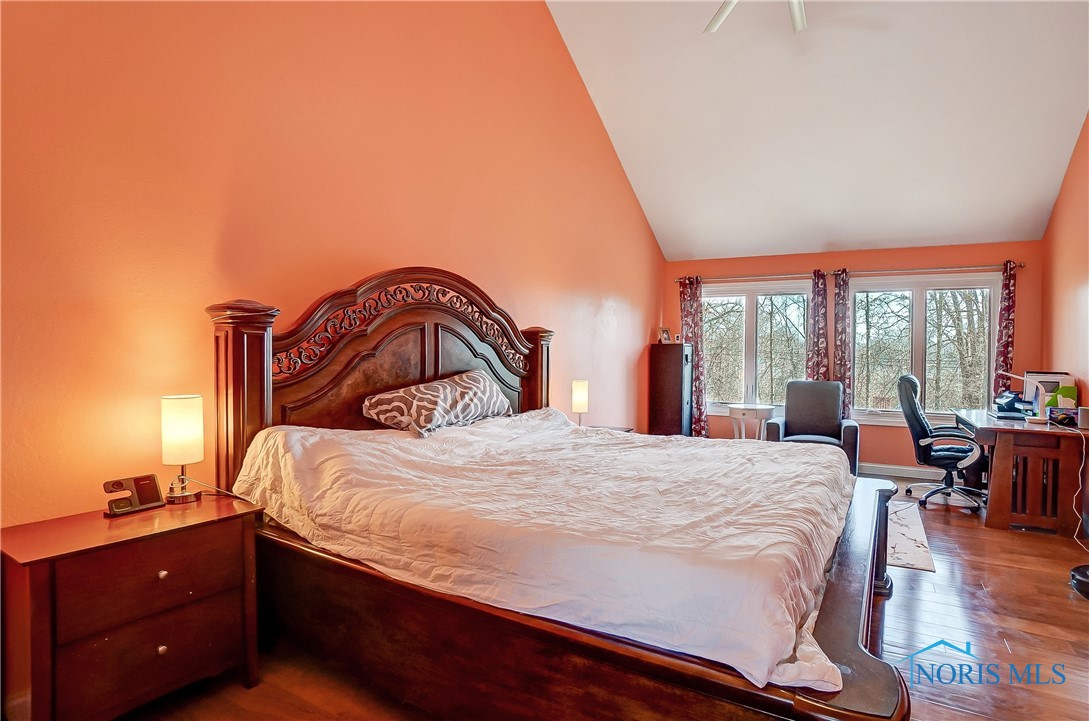 7221 Apache Trail, Holland, Ohio image 21