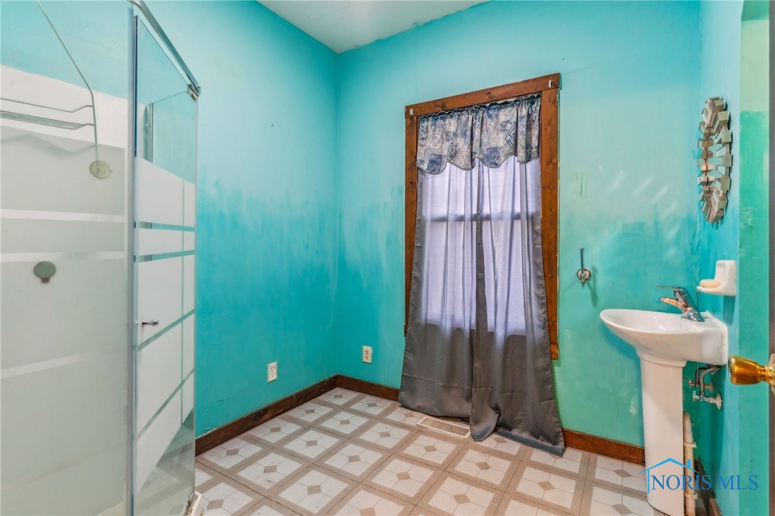 505 Cherry Street, Findlay, Ohio image 22