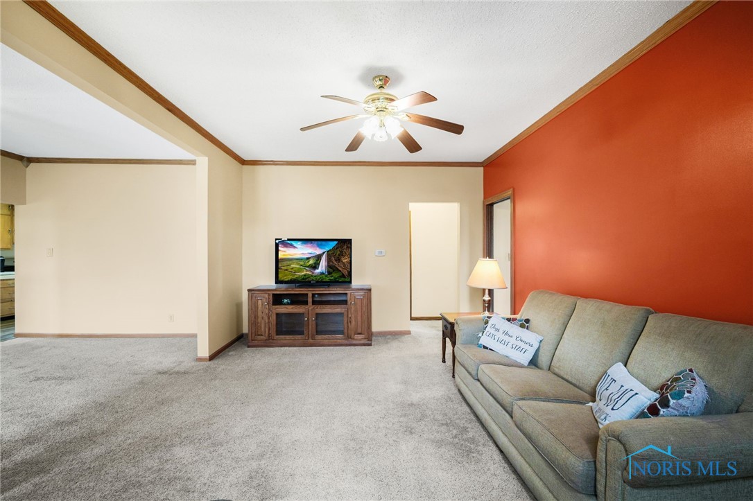 111 S Cumberland Street, Arlington, Ohio image 8