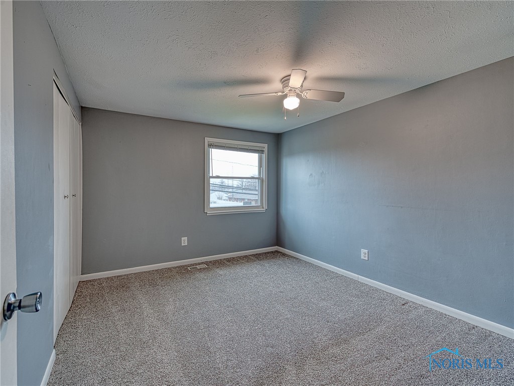 2220 Lehman Avenue, Toledo, Ohio image 24