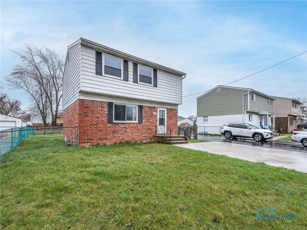 2220 Lehman Avenue, Toledo, Ohio image 32