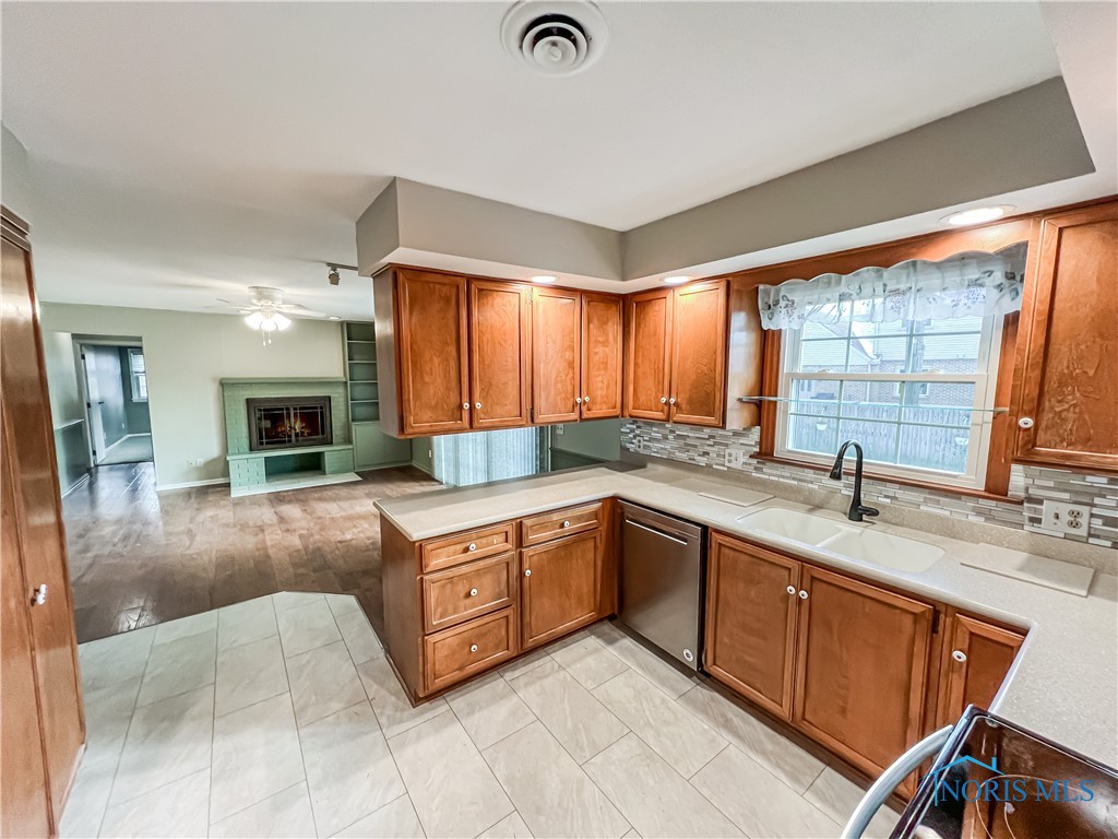 327 Northwood Drive, Defiance, Ohio image 19