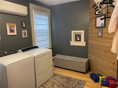 Tiny photo for 1006 Washington Avenue, Findlay, OH 45840 (MLS # 6136555)