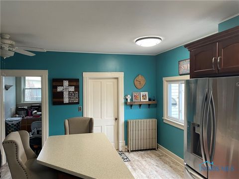 Tiny photo for 1006 Washington Avenue, Findlay, OH 45840 (MLS # 6136555)