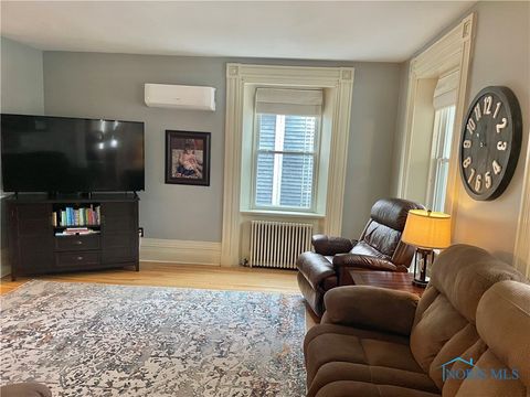 Tiny photo for 1006 Washington Avenue, Findlay, OH 45840 (MLS # 6136555)