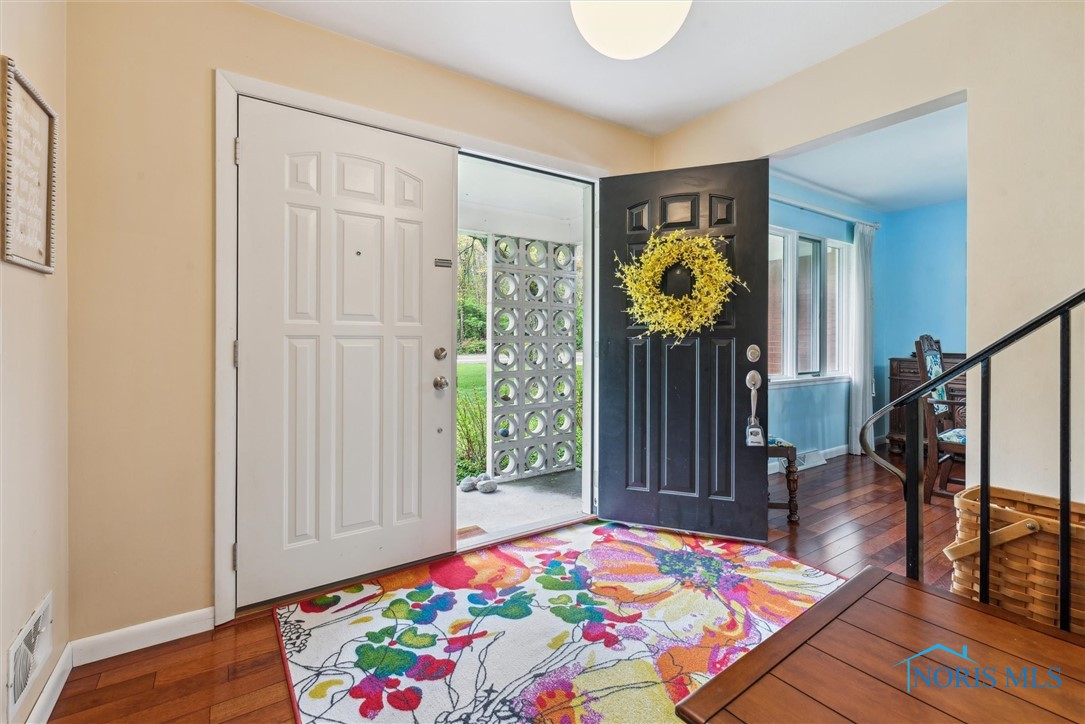 3448 Corey Road, Toledo, Ohio image 4