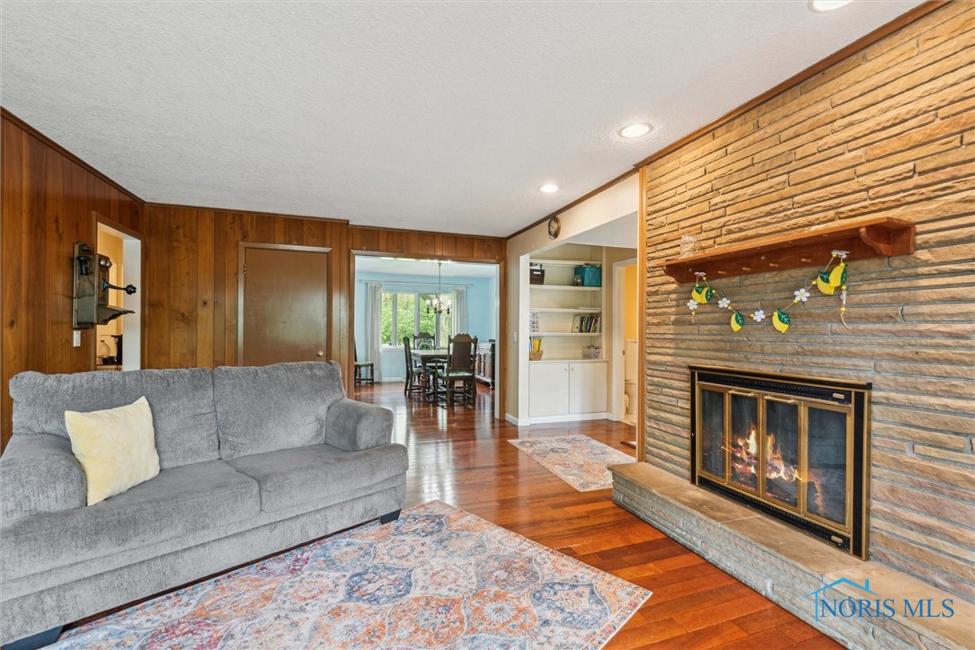 3448 Corey Road, Toledo, Ohio image 11