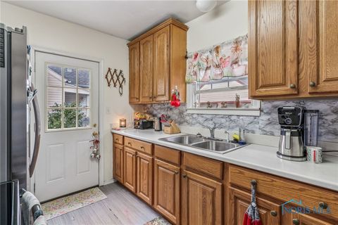 Tiny photo for 207 W Culbertson Street, Fostoria, OH 44830 (MLS # 6136900)