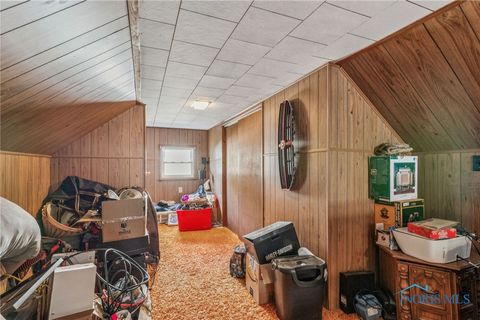 Tiny photo for 207 W Culbertson Street, Fostoria, OH 44830 (MLS # 6136900)