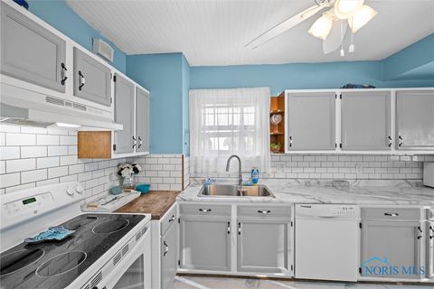 Tiny photo for 4526 Eastway Street, Toledo, OH 43612 (MLS # 6136787)