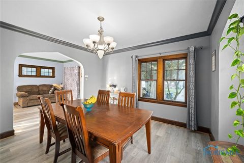 Tiny photo for 4526 Eastway Street, Toledo, OH 43612 (MLS # 6136787)