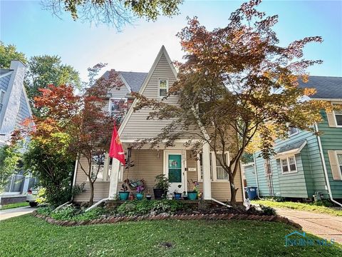 Photo of 4526 Eastway Street, Toledo, OH 43612 (MLS # 6136787)