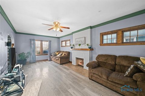 Tiny photo for 4526 Eastway Street, Toledo, OH 43612 (MLS # 6136787)