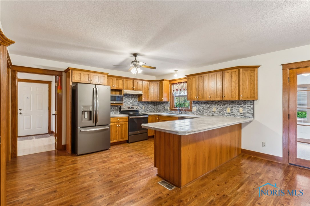 1629 Lockwood Road, Findlay, Ohio image 15